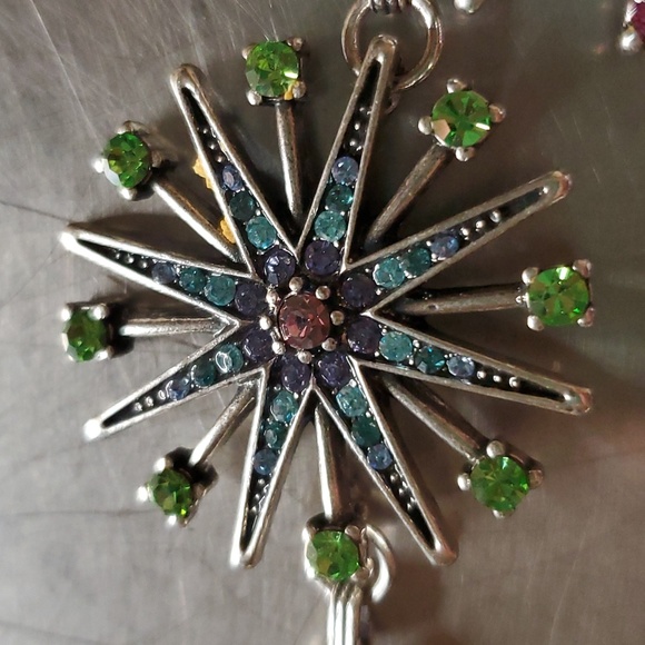 Kirks Folly Necklace - Picture 7 of 11